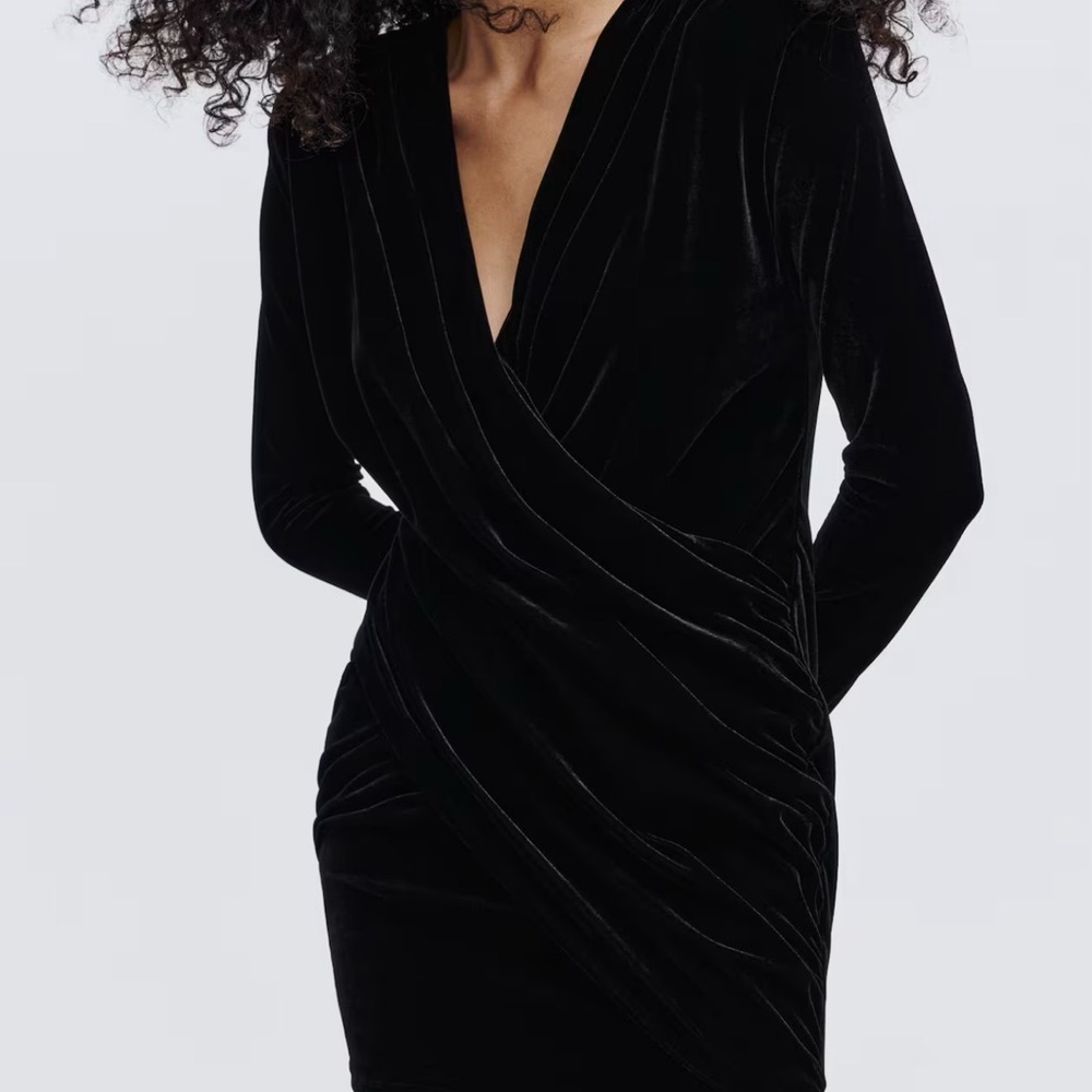 H&M Black Draped Velour Mini dress - Picture 2 of 7
